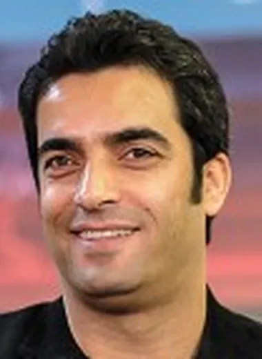 منوچهر هادی