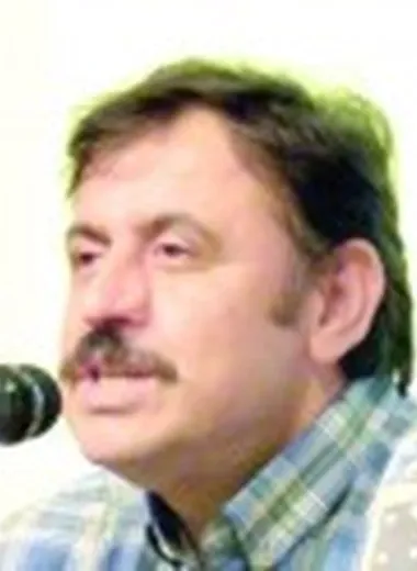 حسین قناعت
